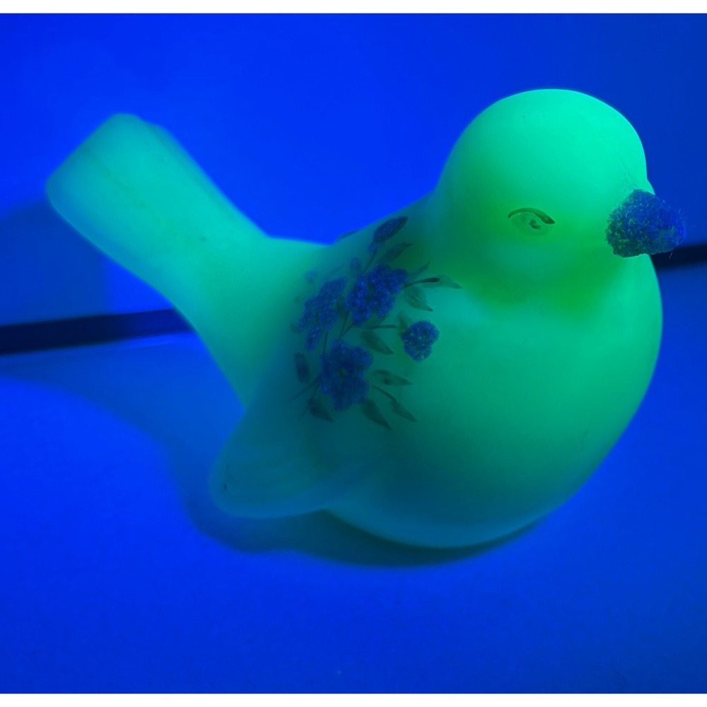 Fenton Custard Glass Bird Figurine Hand Painted D Stevens Uranium Glass Glows